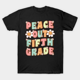 Peace Out Fifth Grade Cute Groovy Last Day of 5th Grade T-Shirt